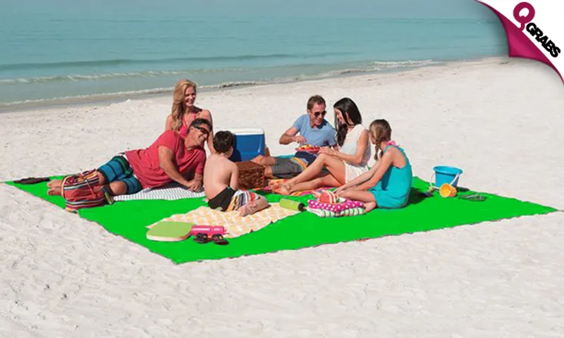 Sand-Free Easy-to-Clean Mesh Beach Mats!